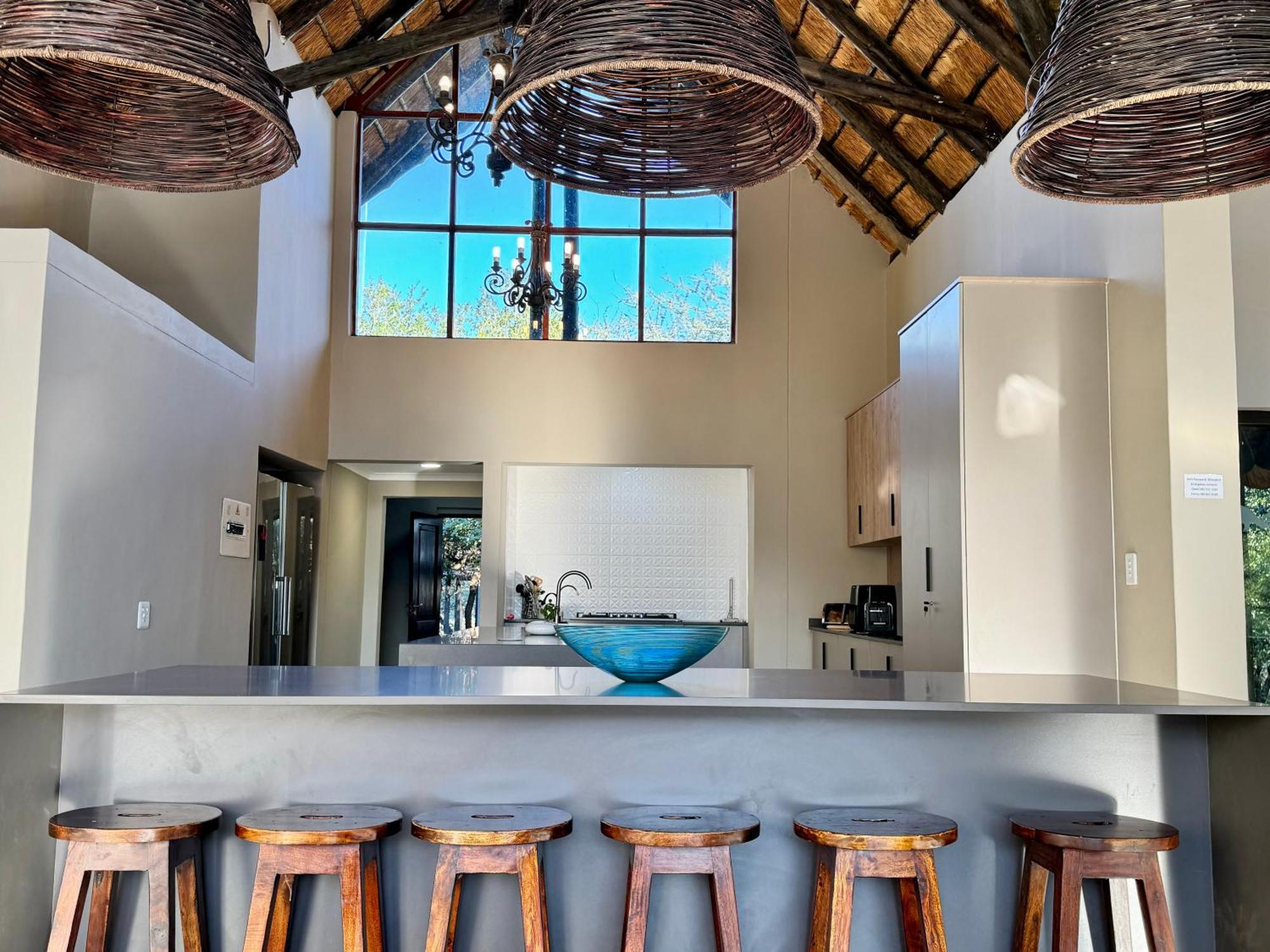 Pangolin Game Lodge - Self Catering, Incl 2 Game Drives Per Day Matlhagame Buitenkant foto