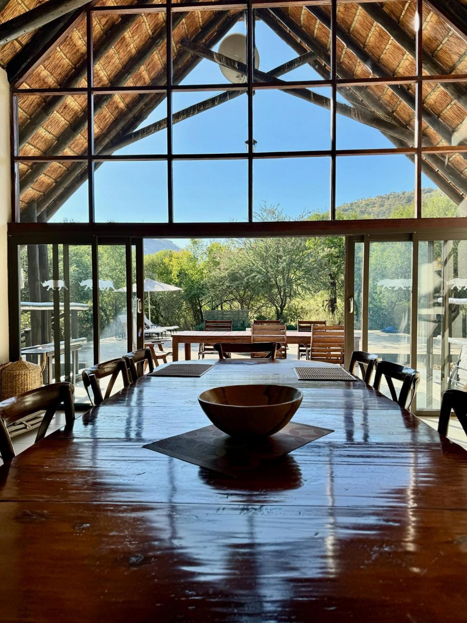 Pangolin Game Lodge - Self Catering, Incl 2 Game Drives Per Day Matlhagame Buitenkant foto